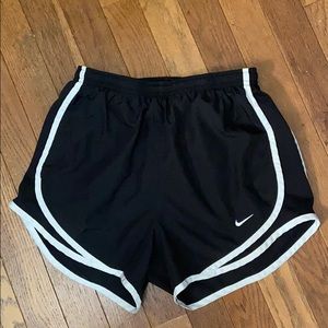 Nike Women's 3'' Dry Tempo Core Running Shorts